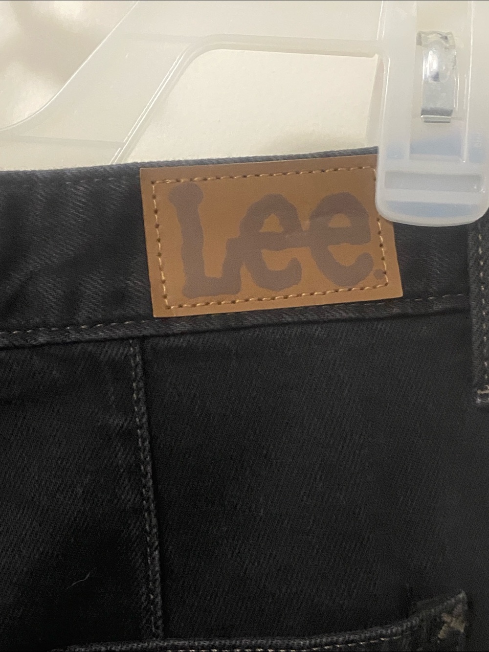 Jeans - Picture 8 of 9